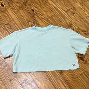 Lee. Size XL Boxy Cropped Short Sleeve Sweater